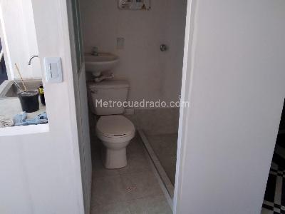 Casa de 5 alcobas en venta en Bosa Piamonte, Bogotá, 290 m² · foto 4 de 6