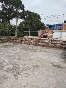 Casa de 5 alcobas en venta en Nuevo Muzu, Bogotá, 300 m² · foto 10 de 12