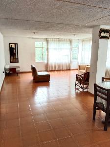 Casa de 5 alcobas en venta en Nuevo Muzu, Bogotá, 300 m² · foto 5 de 12