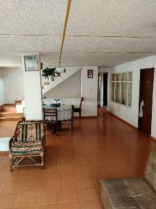 Casa de 5 alcobas en venta en Nuevo Muzu, Bogotá, 300 m² · foto 6 de 12