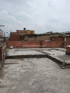 Casa de 5 alcobas en venta en Nuevo Muzu, Bogotá, 300 m² · foto 8 de 12
