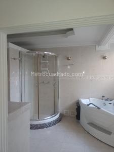 Apartamento de 5 alcobas en venta en Manga, Cartagena, 240 m² · foto 15 de 20