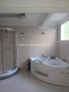 Apartamento de 5 alcobas en venta en Manga, Cartagena, 240 m² · foto 18 de 20