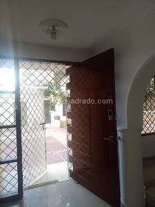 Apartamento de 5 alcobas en venta en Manga, Cartagena, 240 m² · foto 2 de 20