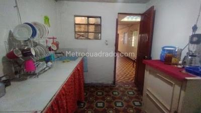 Casa de 5 alcobas en venta en Alquerias De La Fragua Sector El Pa, Bogotá, 84 m² · foto 16 de 20