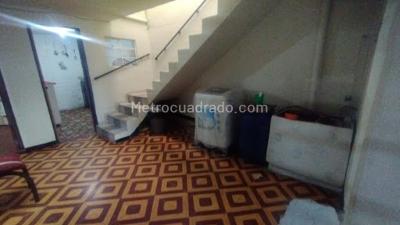 Casa de 5 alcobas en venta en Alquerias De La Fragua Sector El Pa, Bogotá, 84 m² · foto 8 de 20