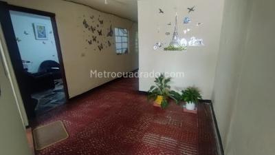 Casa de 5 alcobas en venta en Alquerias De La Fragua Sector El Pa, Bogotá, 84 m² · foto 9 de 20