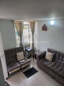 Casa de 2 alcobas en venta en Soacha, Soacha, 53 m² · foto 2 de 20