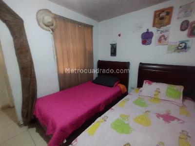 Casa en venta en Engativa Centro, Bogotá · foto 8 de 20
