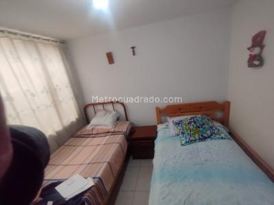 Casa en venta en Engativa Centro, Bogotá · foto 11 de 20