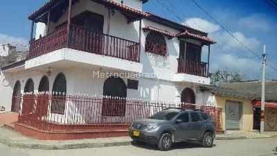 Casa en venta en Arjona, Cartagena · foto 2 de 20