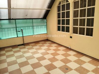 Casa de 4 alcobas en venta en Primavera, Bogotá, 179 m² · foto 12 de 20