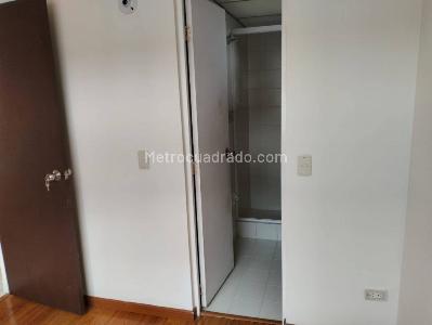 Apartamento en venta en San Antonio, Bogotá · foto 11 de 20