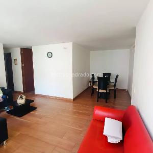 Apartamento de 3 alcobas en venta en Conjunto Residencial Hayuelos De La Sabana, Bogotá, 73 m² · foto 9 de 20