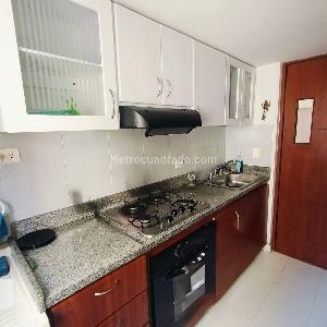 Apartamento de 3 alcobas en venta en Conjunto Residencial Hayuelos De La Sabana, Bogotá, 73 m² · foto 11 de 20