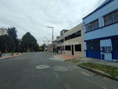 Casa de 5 alcobas en venta en San Cristobal Sur, Bogotá, 448 m² · foto 3 de 20