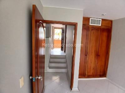 Apartamento de 1 alcoba en venta en Girardot, Girardot, 75 m² · foto 7 de 20