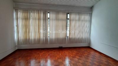 Casa de 4 alcobas en venta en Polo Club, Bogotá, 320 m² · foto 3 de 20