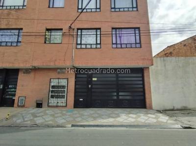 Apartamento en venta en Engativa Centro, Bogotá · foto 2 de 20