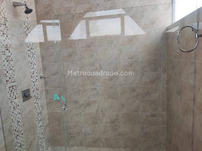 Casa de 5 alcobas en arriendo en Guaymaral, Bogotá, 296 m² · foto 20 de 20