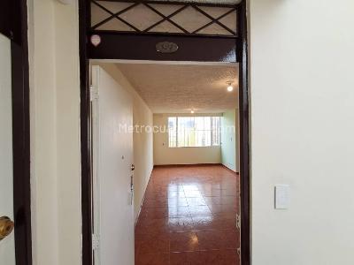 Apartamento en venta en Zarzamora, Bogotá · foto 2 de 20