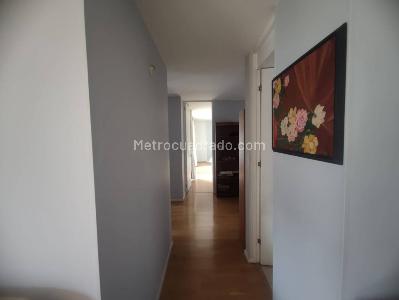 Apartamento de 3 alcobas en venta en Caobos Salazar, Bogotá, 112 m² · foto 11 de 20