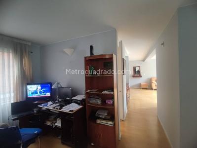 Apartamento de 3 alcobas en venta en Caobos Salazar, Bogotá, 112 m² · foto 15 de 20