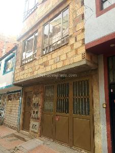 Casa de 5 alcobas en venta en Santa Rita, Bogotá, 240 m² · foto 2 de 20