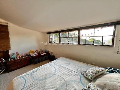 Casa de 5 alcobas en venta en Cerros De Suba, Bogotá, 388 m² · foto 15 de 20