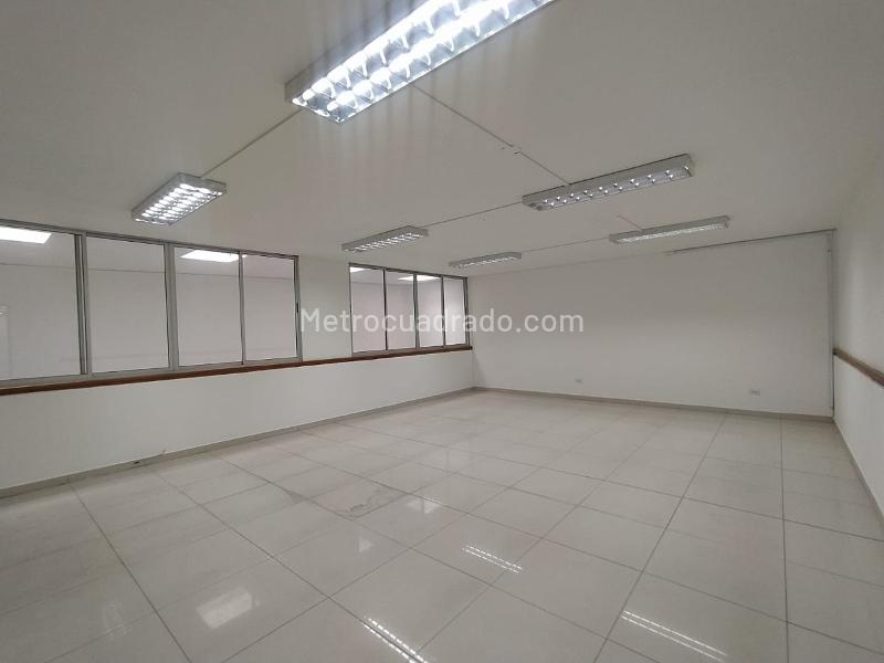 Edificio de Oficinas en Venta, CHAPINERO, Bogotá D.C. - Más