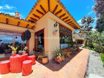 Casa de 4 alcobas en venta en Portal De Fusca, Bogotá, 1280 m² · foto 2 de 20