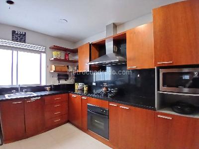 Apartamento de 3 alcobas en venta en Rosales Bellavista, Bogotá, 160 m² · foto 10 de 18