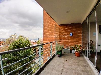 Apartamento de 3 alcobas en venta en Rosales Bellavista, Bogotá, 160 m² · foto 2 de 18