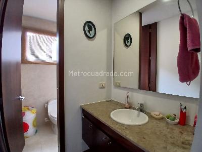 Apartamento de 3 alcobas en venta en Rosales Bellavista, Bogotá, 160 m² · foto 18 de 18