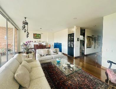 Apartamento de 3 alcobas en venta en Rosales Bellavista, Bogotá, 160 m² · foto 5 de 18