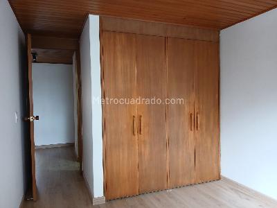 Apartamento de 3 alcobas en arriendo en Andes Norte, Bogotá, 106 m² · foto 15 de 20