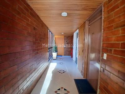 Apartamento de 3 alcobas en arriendo en Andes Norte, Bogotá, 106 m² · foto 17 de 20