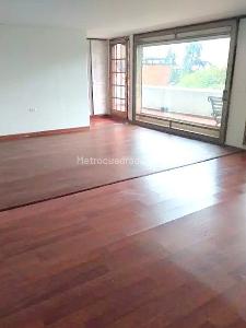 Apartamento en venta en El Refugio, Bogotá · foto 2 de 20