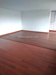 Apartamento en venta en El Refugio, Bogotá · foto 4 de 20