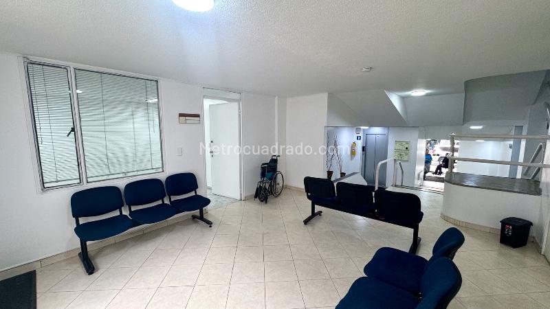 Consultorio en Arriendo, COUNTRY VIRREY, Bogotá D.C. - Widok 2