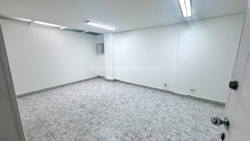 Consultorio en Arriendo, COUNTRY VIRREY, Bogotá D.C. - Widok 3