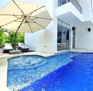 Casa de 5 alcobas en venta en El Peñon, Girardot, 303 m² · foto 3 de 20