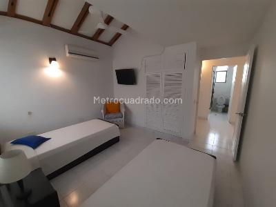 Casa de 4 alcobas en venta en El Peñon, Girardot, 286 m² · foto 13 de 20