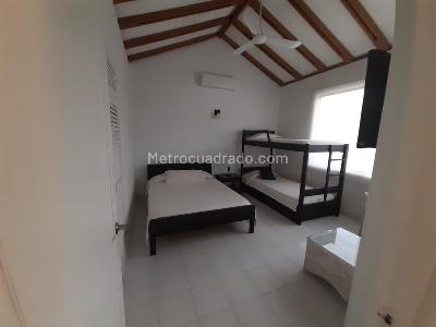 Casa de 4 alcobas en venta en El Peñon, Girardot, 286 m² · foto 9 de 20