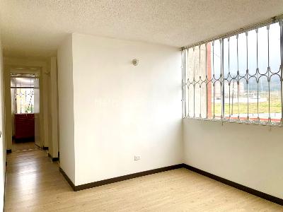 Apartamento de 3 alcobas en venta en Santa Ana, Soacha, 57 m² · foto 3 de 13