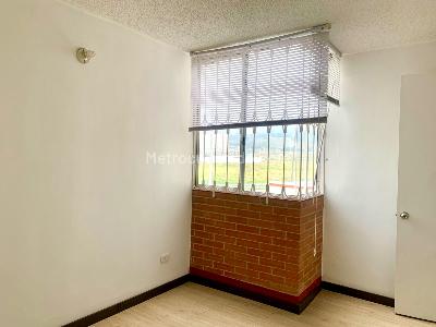 Apartamento de 3 alcobas en venta en Santa Ana, Soacha, 57 m² · foto 7 de 13