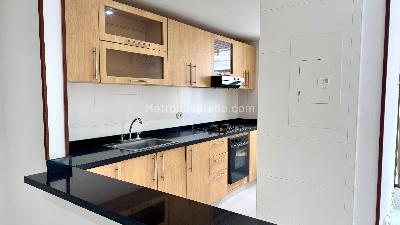Apartamento en venta en Cedritos, Bogotá · foto 3 de 20