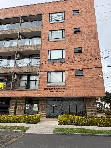 Apartamento de 2 alcobas en venta en Lisboa Sector Country, Bogotá, 95 m² · foto 1 de 20