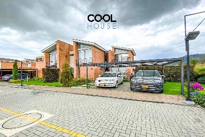 Casa de 3 alcobas en venta en Cajica, Cajicá, 178 m² · foto 4 de 17