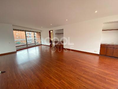 Apartamento de 3 alcobas en venta en Rosales Otro, Bogotá, 248 m² · foto 4 de 20